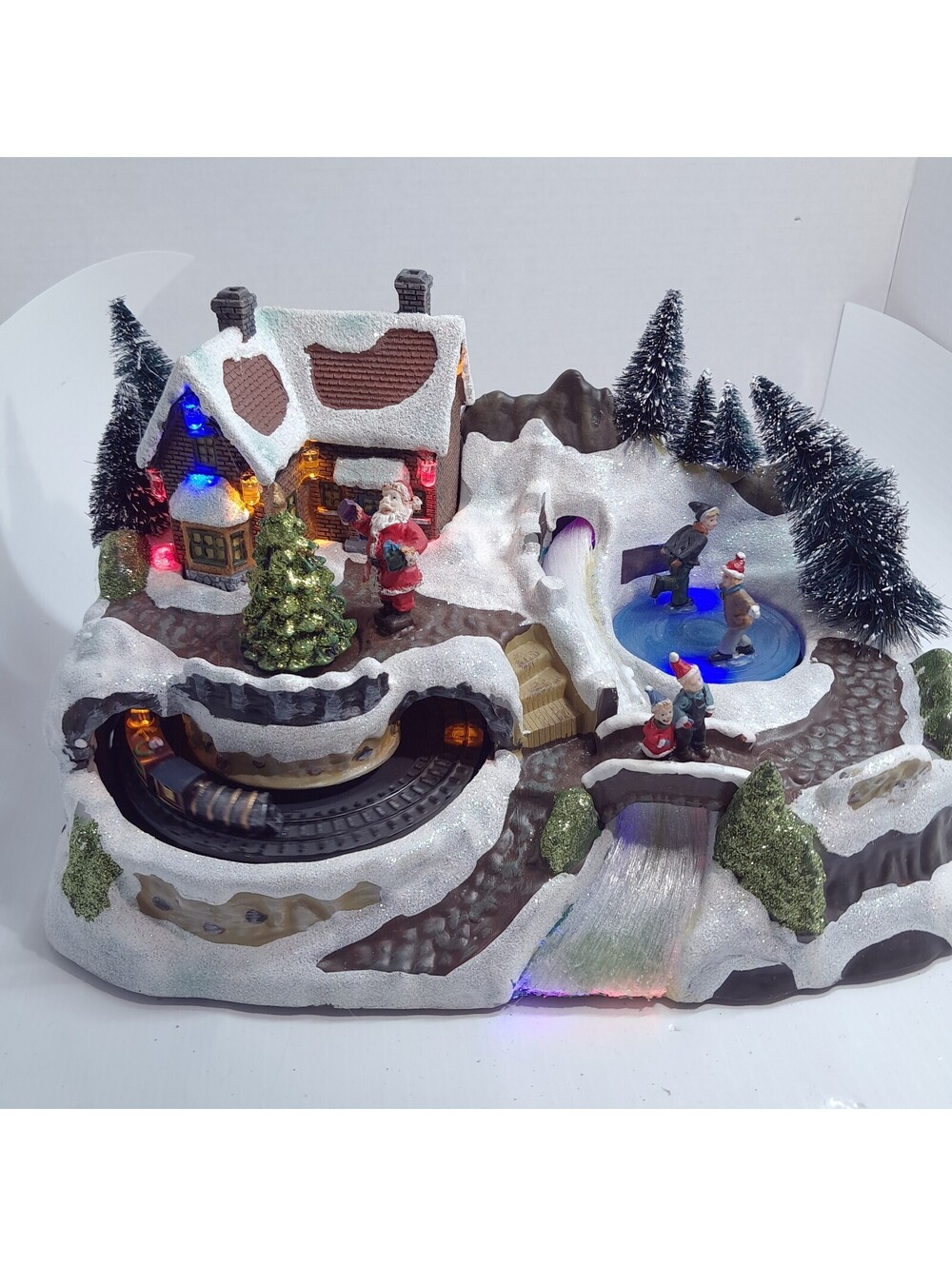 Avon Holiday Winter Wonderland centerpiece lighted Fiber Optic Christmas village